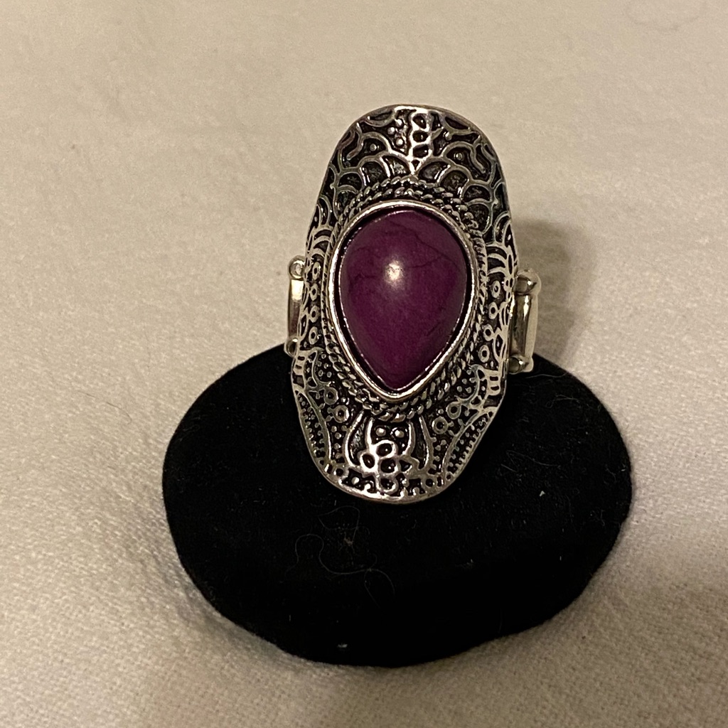 Amethyst Stretch Ring